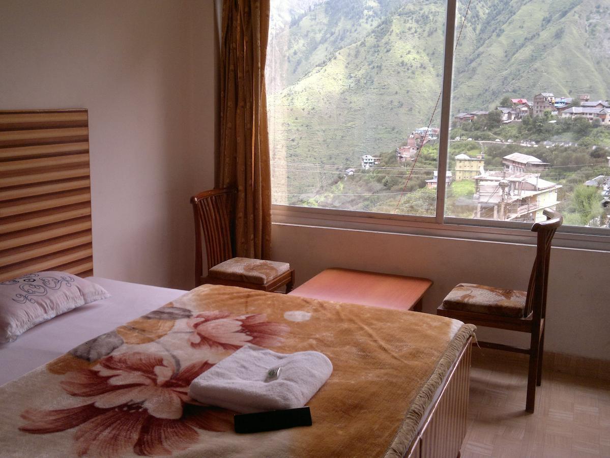 Hotel Bharmour View Brahmaur Phòng bức ảnh