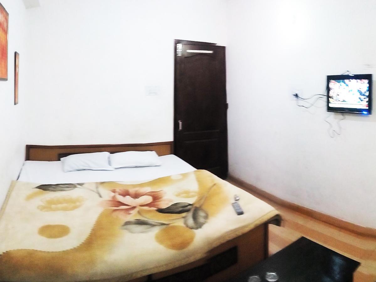 Hotel Bharmour View Brahmaur Ngoại thất bức ảnh